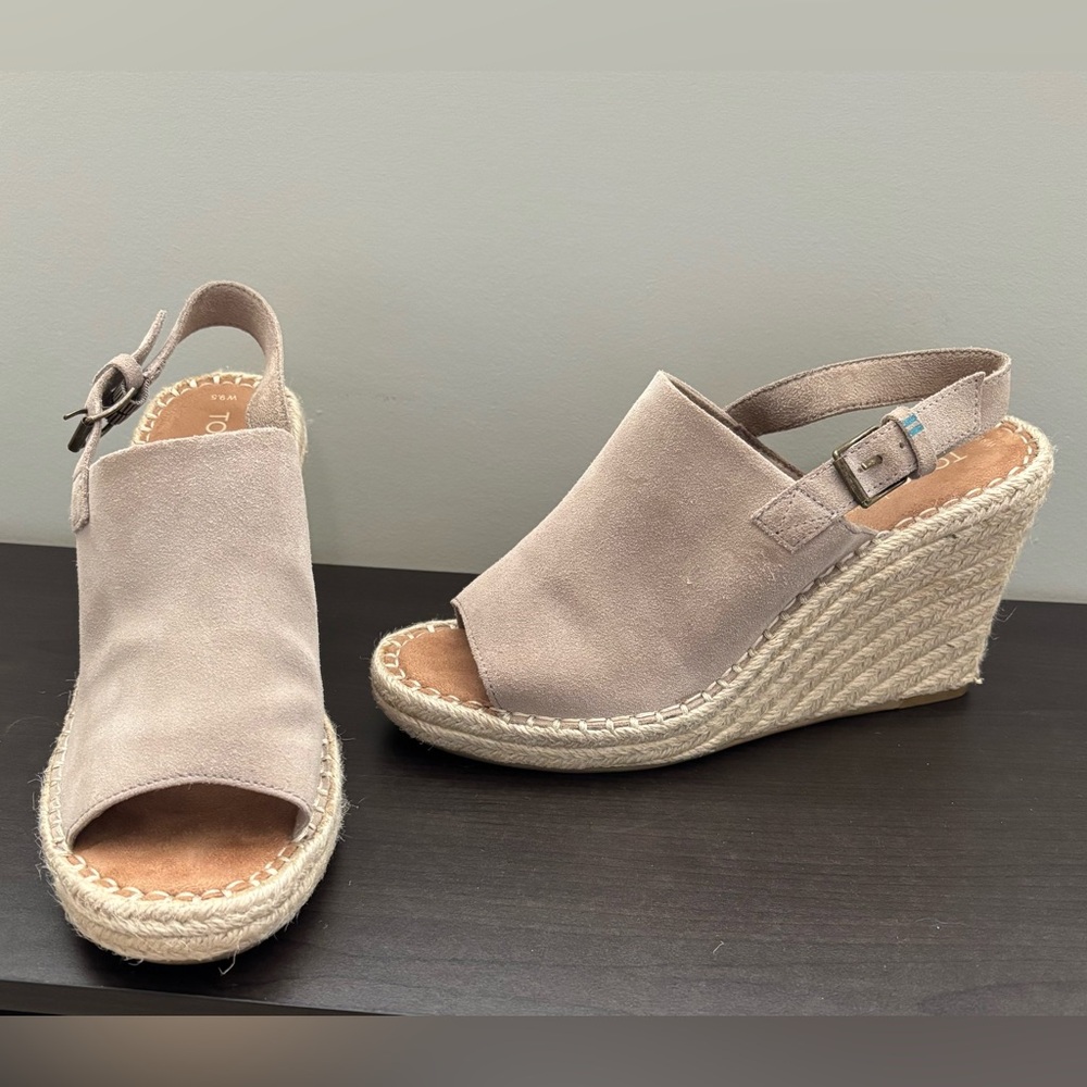 Women's TOMs Suade Taupe Wedge Sandals